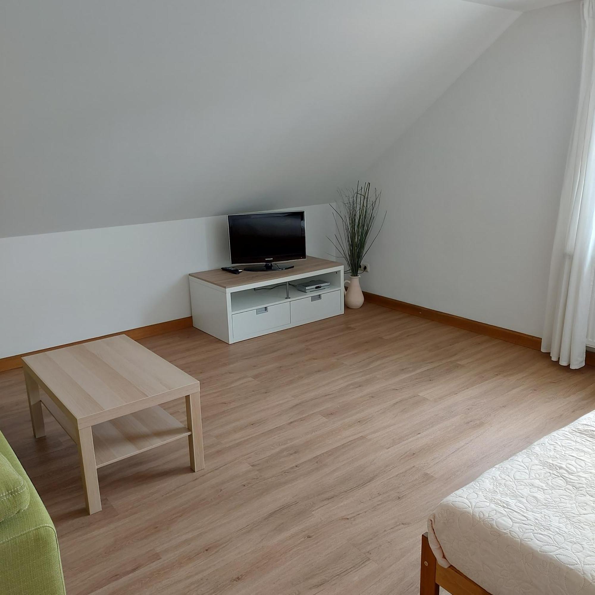 Ferienwohnung Am Berg Wiesent Esterno foto