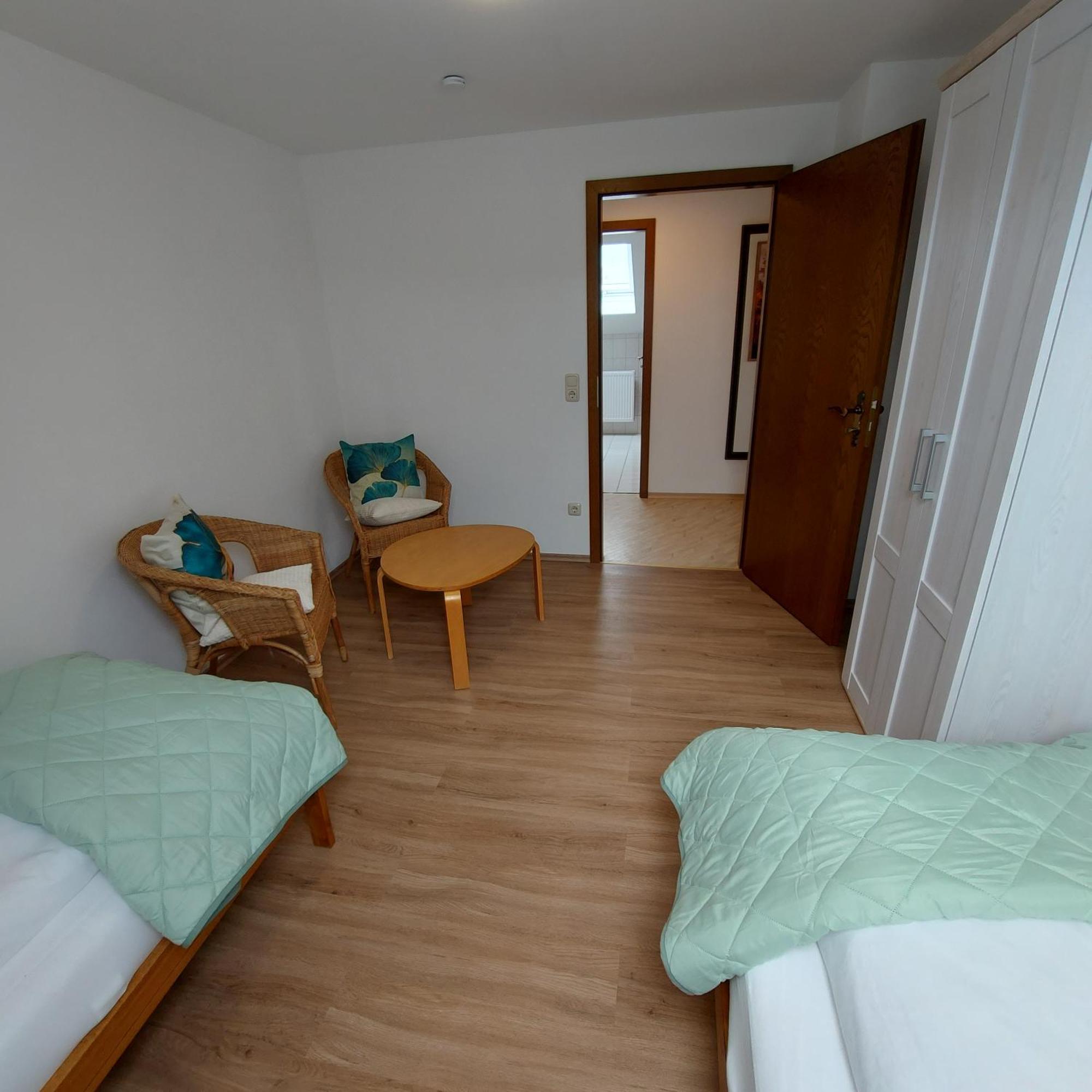 Ferienwohnung Am Berg Wiesent Esterno foto